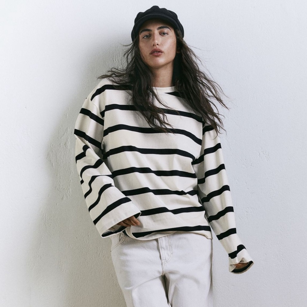 H&M Cream and Black Striped Long-Sleeve Tee - Picture 4 of 8